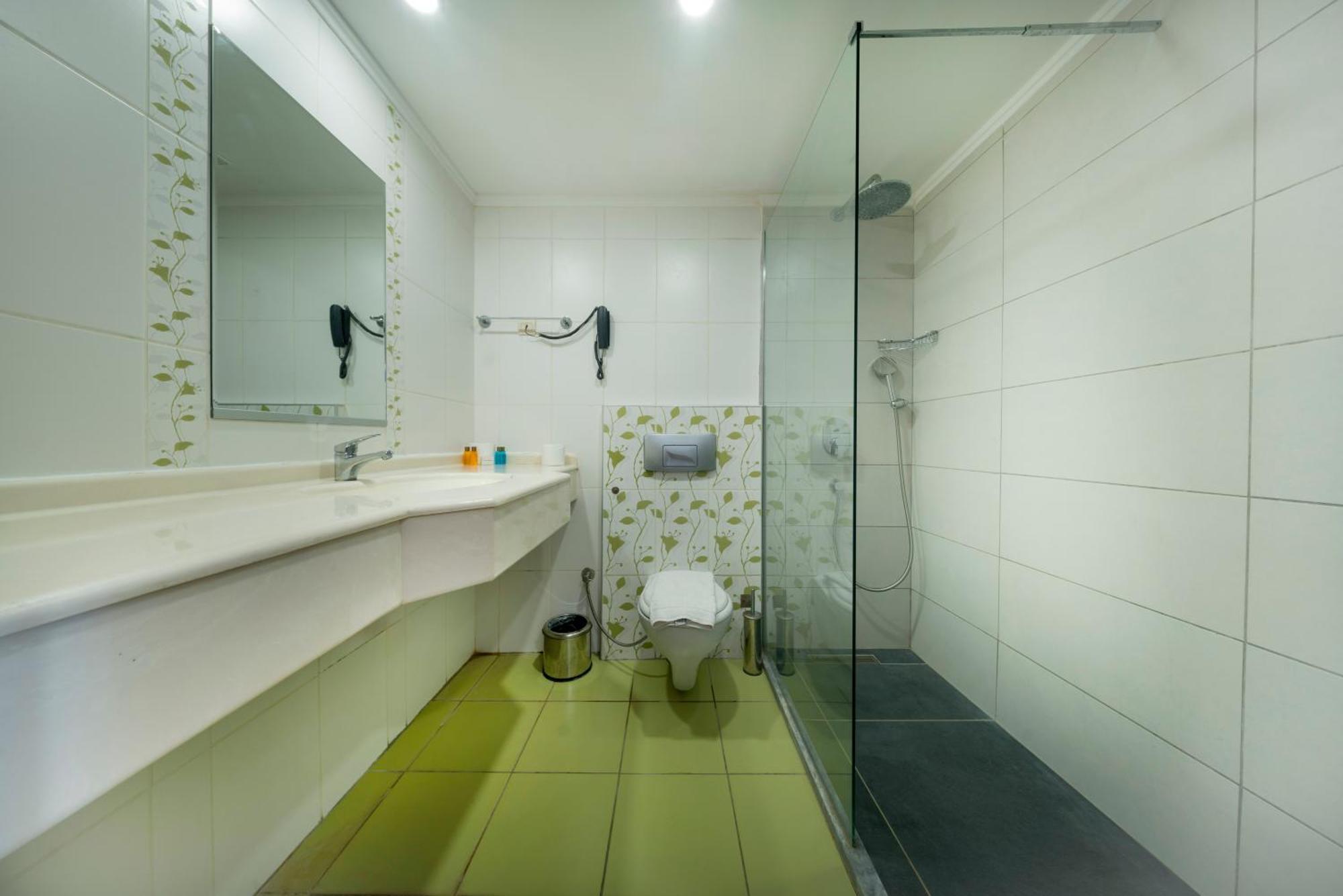 אנטליה White Lilyum Hotel מראה חיצוני תמונה