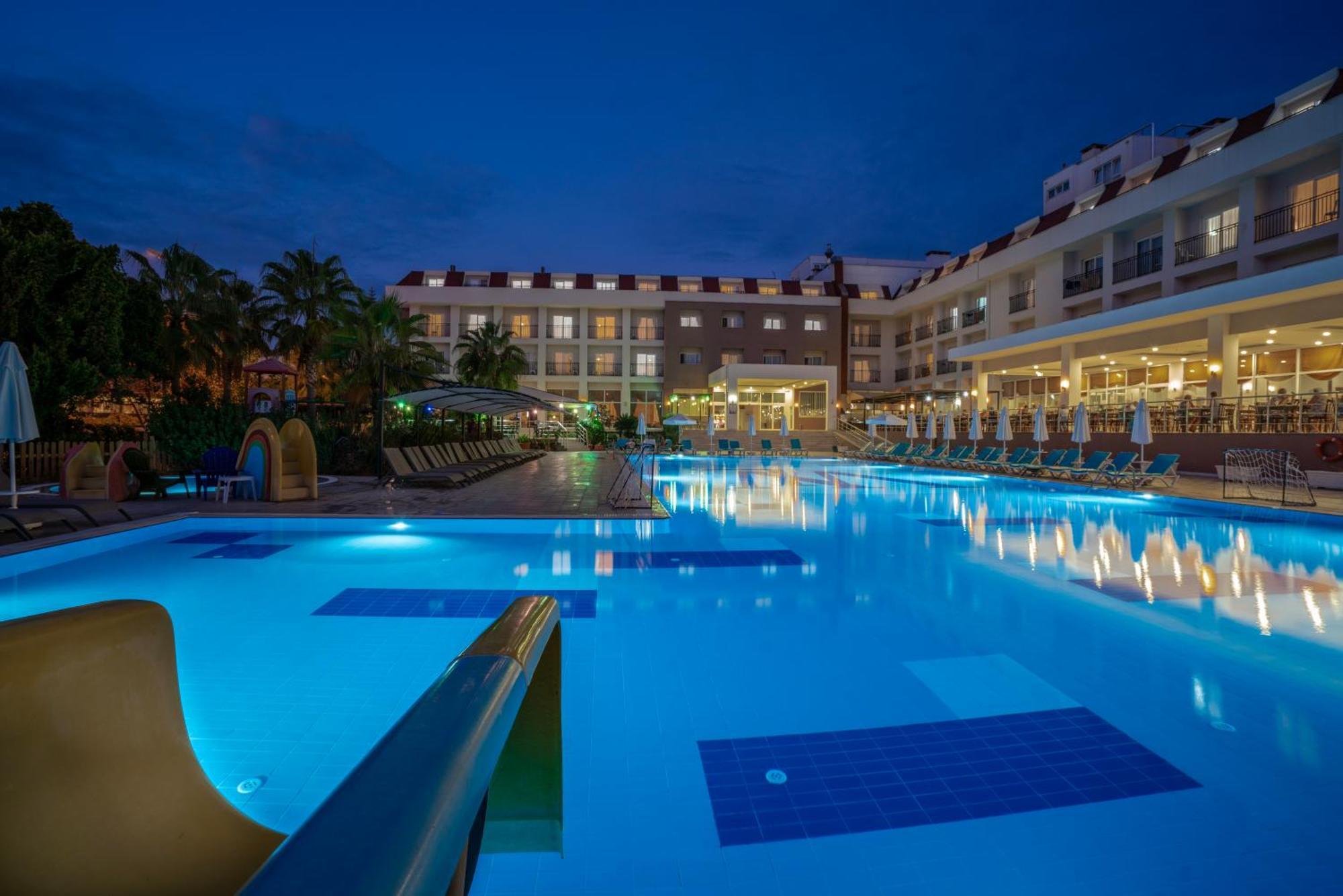 אנטליה White Lilyum Hotel מראה חיצוני תמונה